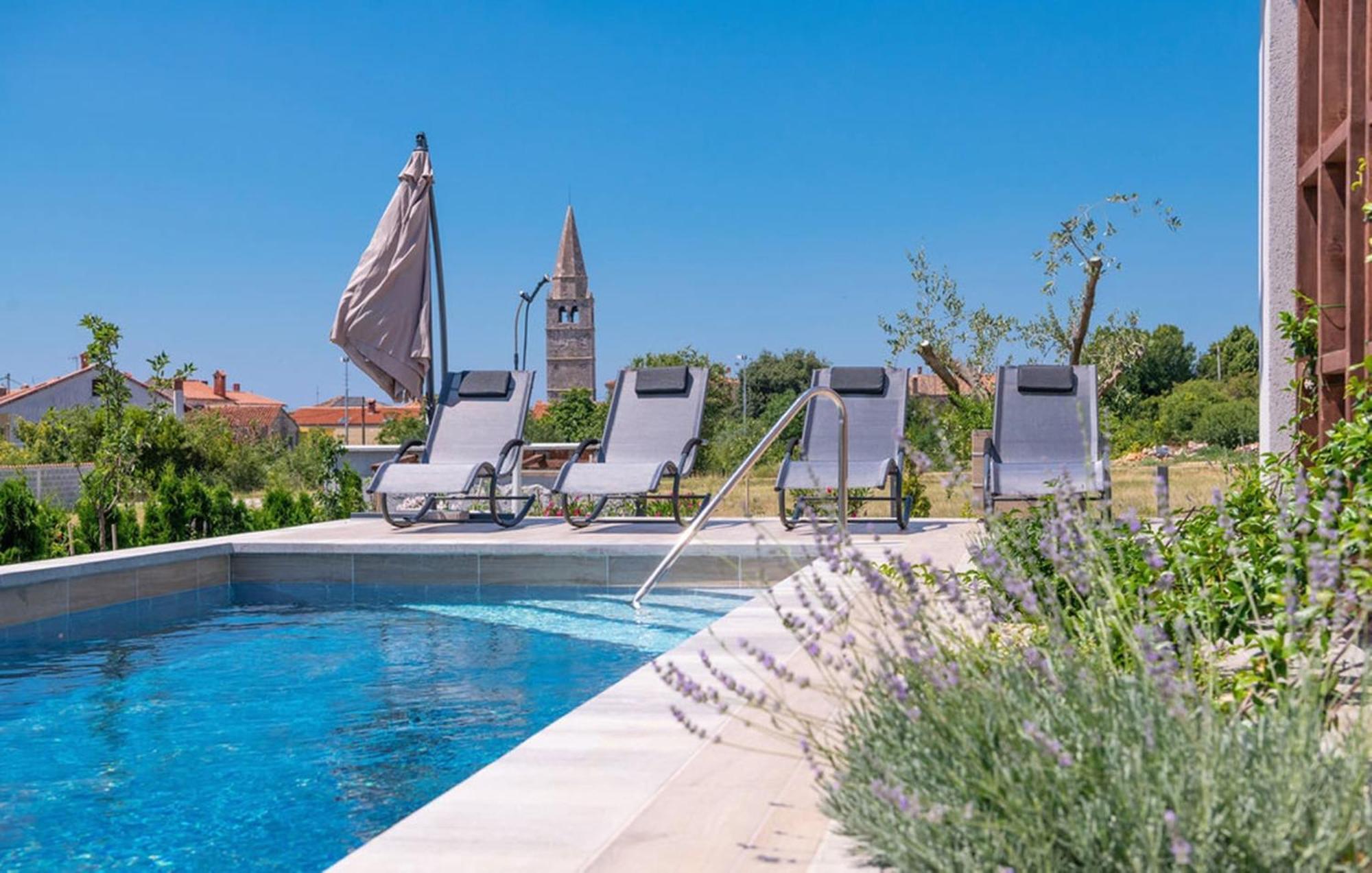 Villa Lily Galizana Экстерьер фото